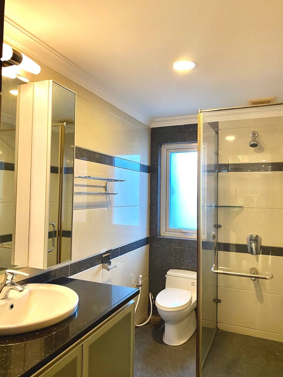 Now available unit - view 6